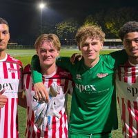 Hoofdrol voor O21-spelers bij officieus debuut Alphense Boys 1