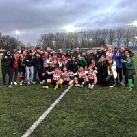 Winnend Alphense Boys 1 als winterkampioen feestdagen in